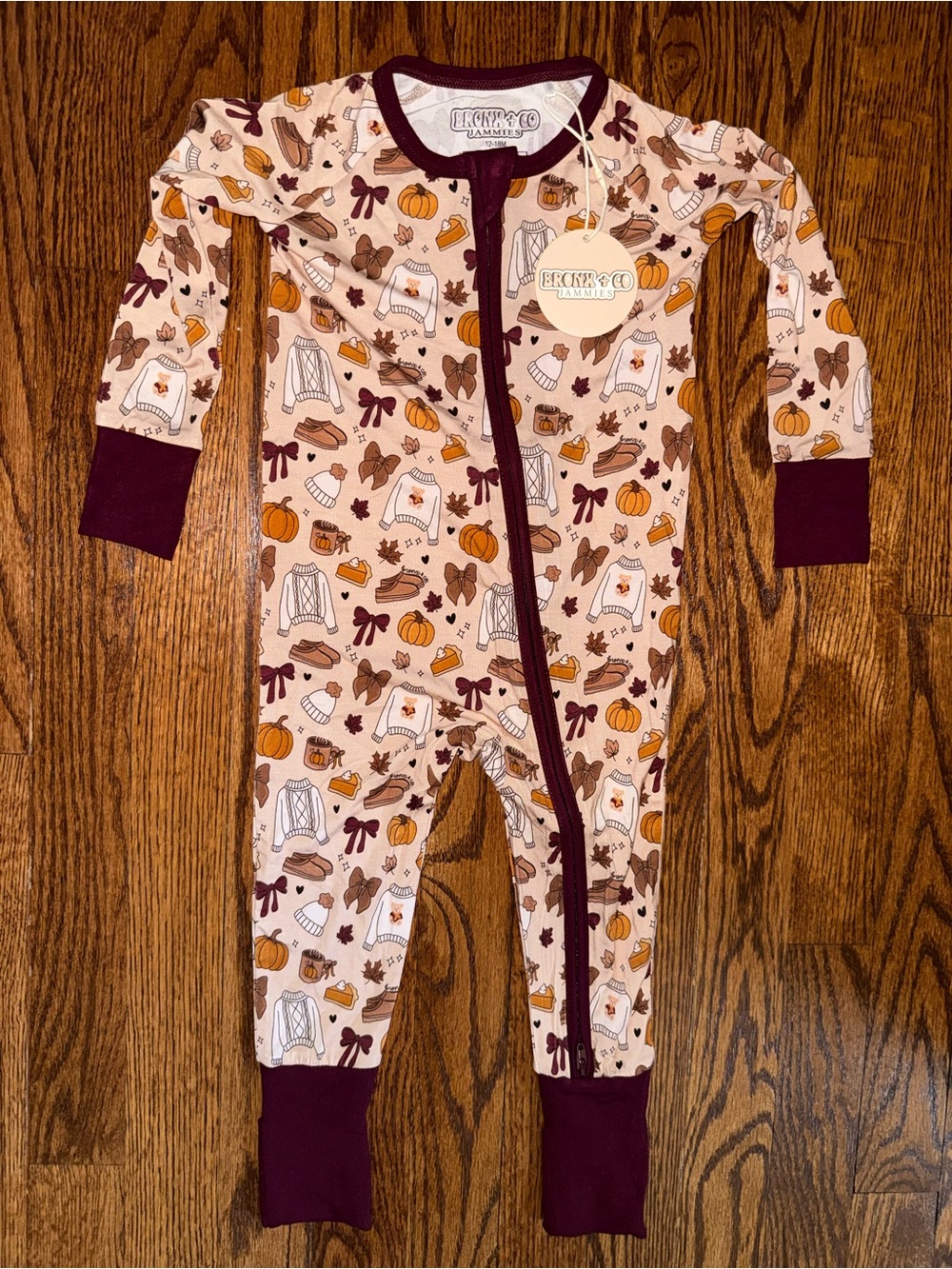 Bamboo Bronx & Co Cream Footie with Maroon Trim and Pumpkin Print